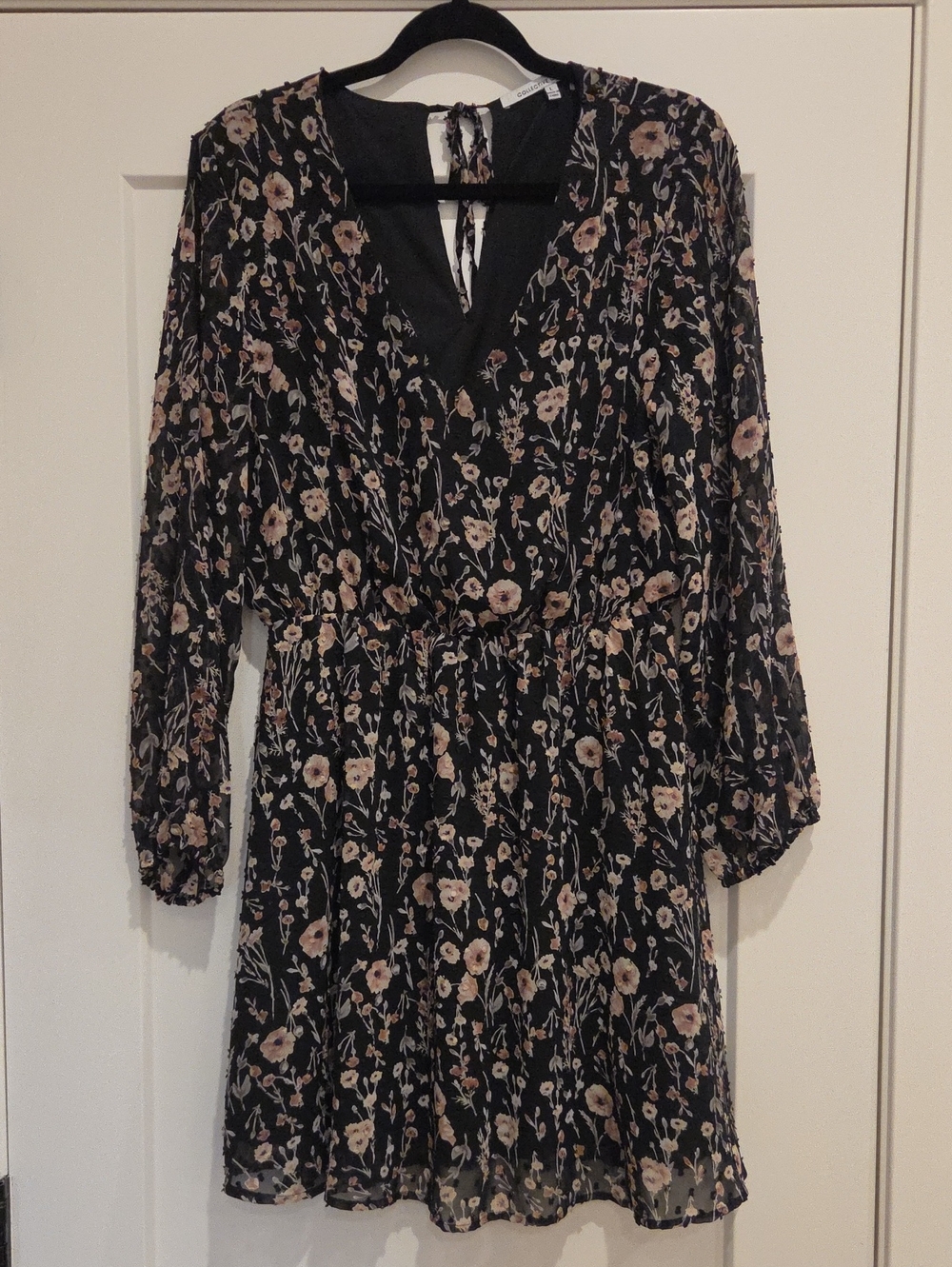 Collective Concepts Black Floral V-Neck Long Sleeve Dress